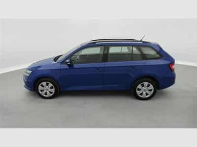 Skoda Fabia Combi 1.0 TSI 60Cv Ambition CLIM / BLUETOOTH / PDC (2022) - Foto 3