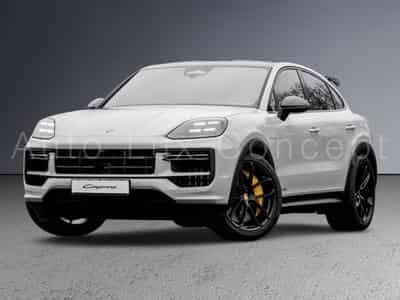 Porsche Cayenne Turbo E-Hybrid Coupé avec Pack GT (2026) - Photo 1