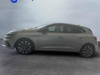 Renault Megane 1.33 TCe Techno EDC GPF (2024) - Photo 4