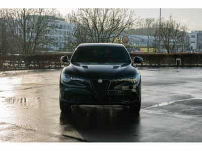 Alfa-Romeo Stelvio 2.9 Bi-Turbo V6 - Toit ouvrant pano - H&K - Carbone /Cérami (2023) - Photo 1