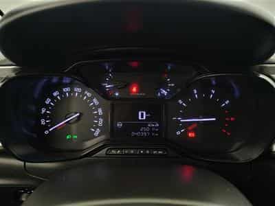 Citroen C3 1.2i PureTech Shine CARPLAY / FULL LED / JA 16" (2023) - Photo 10