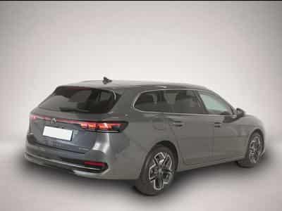 VW Passat (2025) - Photo 5