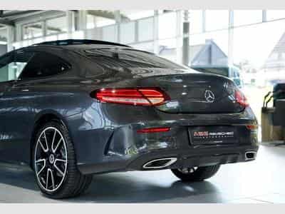 Mercedes C 300 Coupé AMG Line *19 *Pano *Night *Digital (2019) - Foto 14