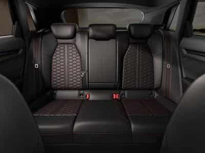 Audi RS3 Sportback Allrad (2025) - Foto 7