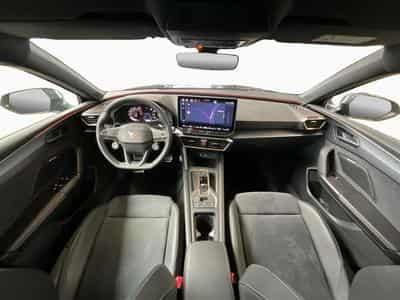 Cupra Leon DSG+Dinamica+Pure-Perf.+Int.-Drive+RearView (2025) - Photo 2