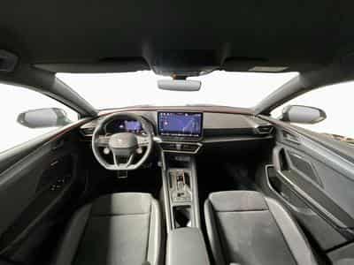Cupra Leon DSG+Pure-Perf.+Dynamic-Design+Immersive (2025) - Photo 2