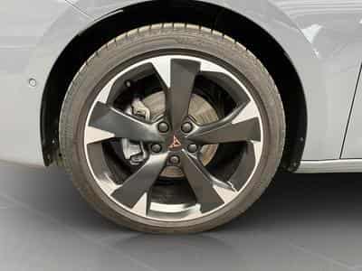 Cupra Leon DSG+Pure-Perf.+Dynamic-Design+Immersive (2025) - Photo 8
