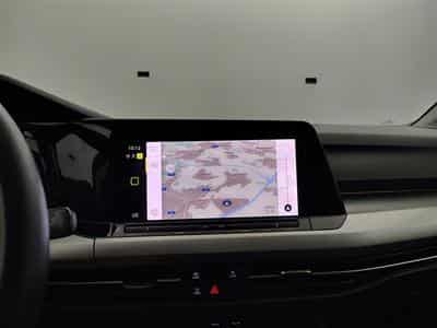 VW Golf 1.0 TSI 110Cv Life NAVI / FULL LED / CAMERA / PDC / ALU (2021) - Foto 11