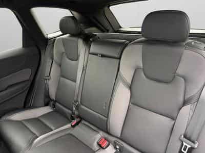 Volvo XC60 T8 Plus Dark / Hybride FOUR-C 21\' KIT HIVER INCLUS (2025) - Photo 13