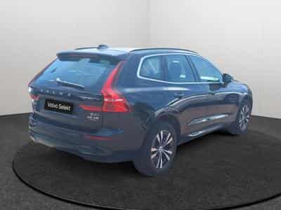 Volvo XC60 Core (2022) - Photo 2