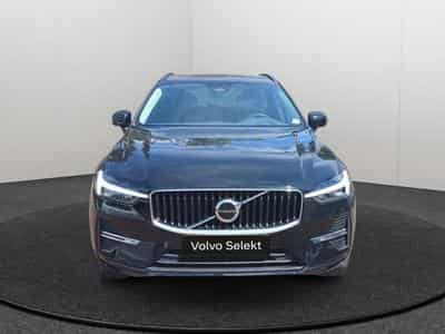 Volvo XC60 Core (2022) - Photo 9