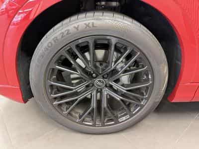 Audi Q8 TDI S line quattro 286 CH / 210 kW Titrponic (2026) - Photo 10