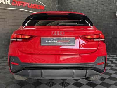 Audi Q3 Sportback S-Line 35 TFSI 150 CV *ATTELAGE* HAYON* (2023) - Photo 5