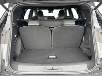 Peugeot 5008 1.2 PureTech 146 e-DSC6 GT (2026) - Photo 12