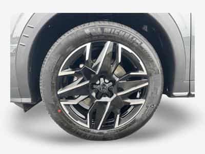 Peugeot 5008 1.2 PureTech 146 e-DSC6 GT (2026) - Photo 6