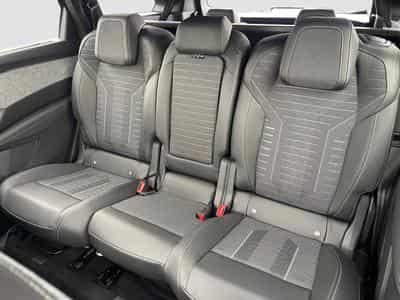 Peugeot 5008 1.2 PureTech 146 e-DSC6 GT (2026) - Photo 9