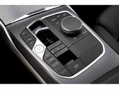 BMW 320 e Touring Aut. pack M Sport ACC (2024) - Foto 11