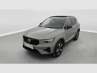 Volvo XC40 2.0 B3 MHEV Ultra Dark Limited Edition DCT (2024) - Foto 1