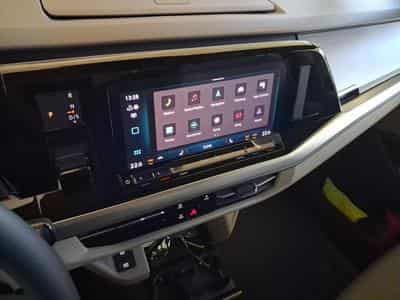 VW T7 Life LONG (2026) - Photo 6