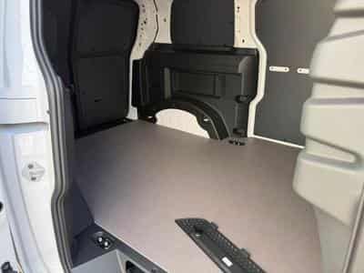 VW ID Buzz CARGO (2026) - Foto 11