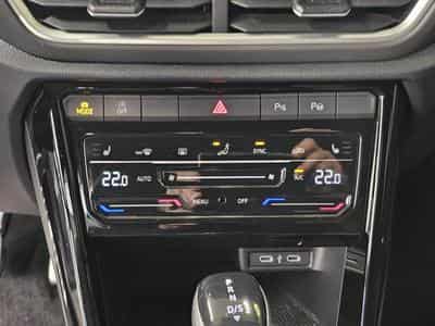 VW T-Roc 150cv R-Line Edition DSG7 (2025) - Photo 12