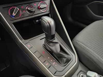 VW Polo 1.0 TSi Comfortline DSG NAVI / CARPLAY (2021) - Foto 12