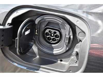 Mercedes C 200 (2025) - Photo 6