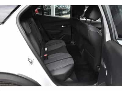 Peugeot 2008 (2025) - Photo 8