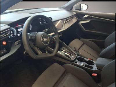 Audi A3 (2025) - Photo 1