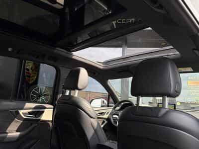 Audi SQ7 4.0d (2018) - Photo 10
