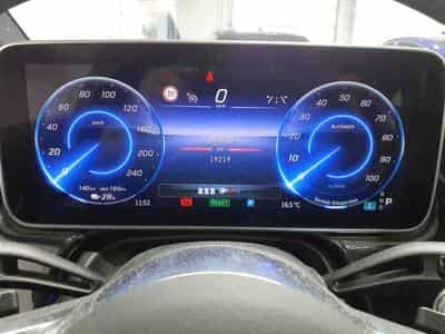 Mercedes EQE 300 Standard (2023) - Photo 3