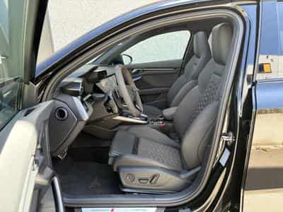 Audi RS3 2.5 TFSI SPORTBACK QUATTRO/ MAGNETIC RIDE/SPORT RS/360°/SONO (2026) - Photo 2