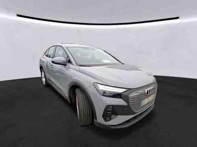 Audi Q4 e-tron Standard (2023) - Photo 2