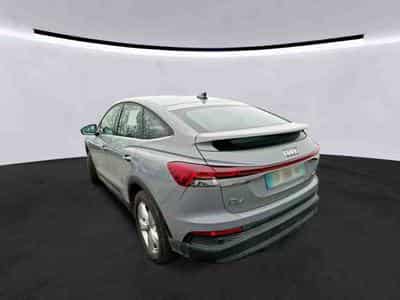 Audi Q4 e-tron Standard (2023) - Photo 4