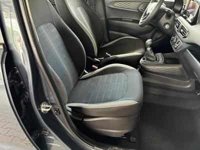 Hyundai i10 Standard (2025) - Photo 8