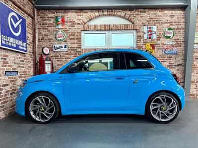 Abarth 500 500e Cabrio 155cv 42KW/h Auto SCORPIONISSIMA (2023) - Foto 7