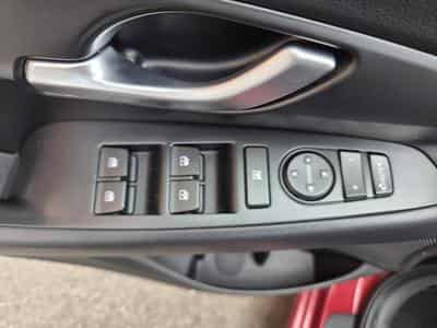 Hyundai i30 SW 1.6 CRDI 136 CV BVA Garantie 12 Mois (2021) - Photo 14
