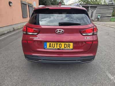 Hyundai i30 SW 1.6 CRDI 136 CV BVA Garantie 12 Mois (2021) - Photo 5