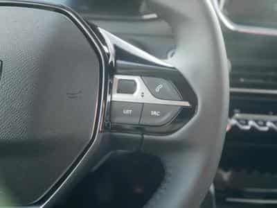 Peugeot 208 ALLURE 1.2 (2025) - Photo 15