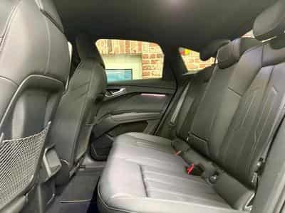 Audi Q4 e-tron Q4 e-tron Sportback 299cv 82KW/h Auto QUATTRO S-LINE (2023) - Foto 6