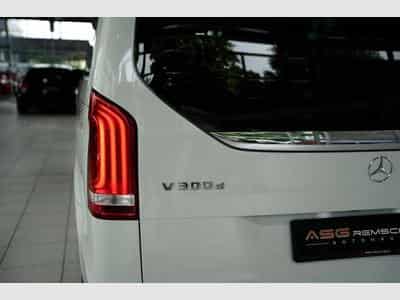 Mercedes V d AMG Line EDITION lang 2.H *19 *8-Sitzer (2021) - Photo 14