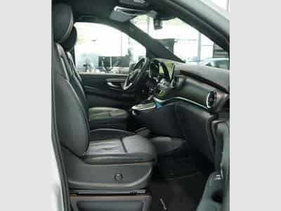 Mercedes V d AMG Line EDITION lang 2.H *19 *8-Sitzer (2021) - Photo 15