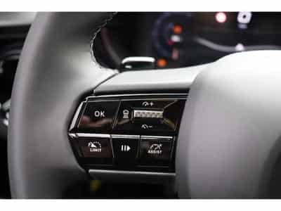 Alfa-Romeo Junior Ibrida 1.2 VGT Q4 (2025) - Photo 12