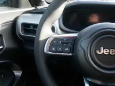 Jeep Avenger Summit 1.2 (2026) - Photo 13