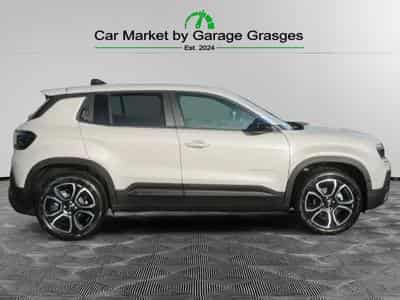 Jeep Avenger Summit 1.2 (2026) - Photo 6