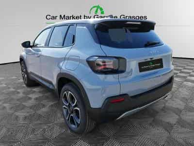 Jeep Avenger Summit e-Hybrid 1.2 (2026) - Photo 3