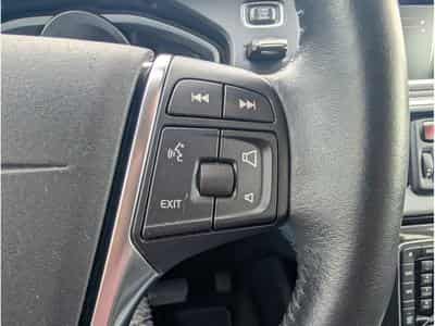 Volvo V40 D3 150 CH BOITE AUTOMATIQUE (2018) - Photo 14