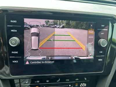 VW Passat Passat SW 2.0 TDi Style Business DSG (2020) - Foto 11