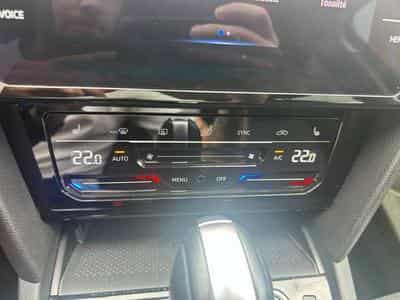 VW Passat Passat SW 2.0 TDi Style Business DSG (2020) - Foto 12