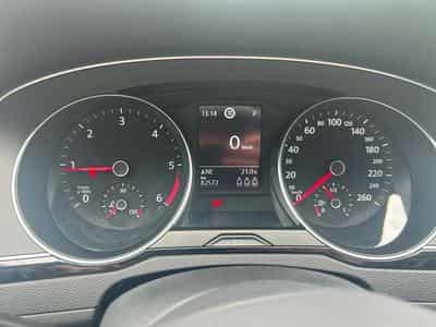 VW Passat Passat SW 2.0 TDi Style Business DSG (2020) - Foto 6
